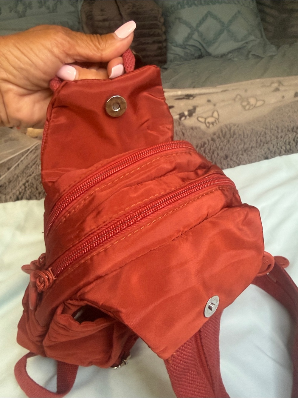 Rust/Red Backpack / Sling Crossbody Bag with Adjustable Strap - Picture 3 of 8